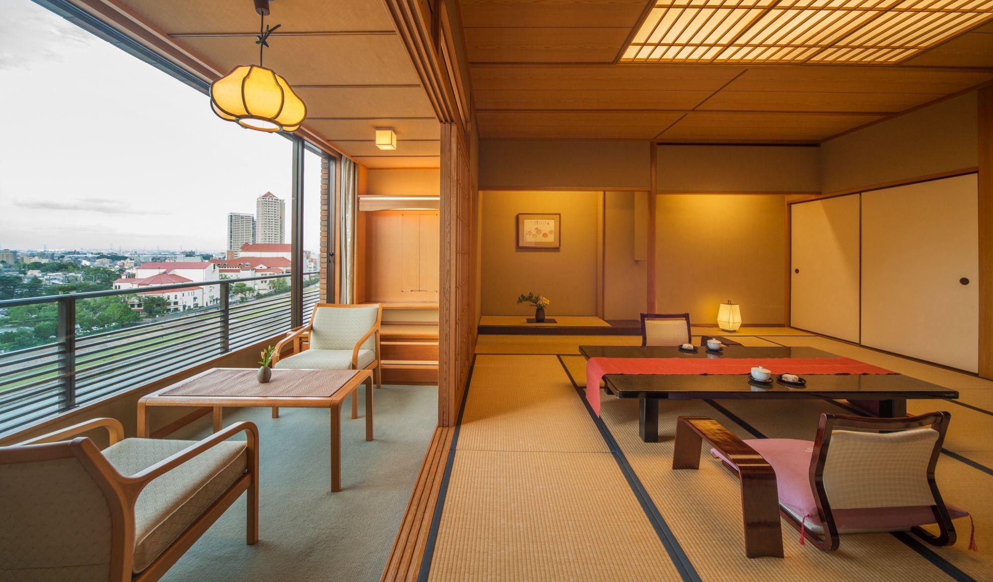 Hotel Wakamizu Такарадзука Экстерьер фото