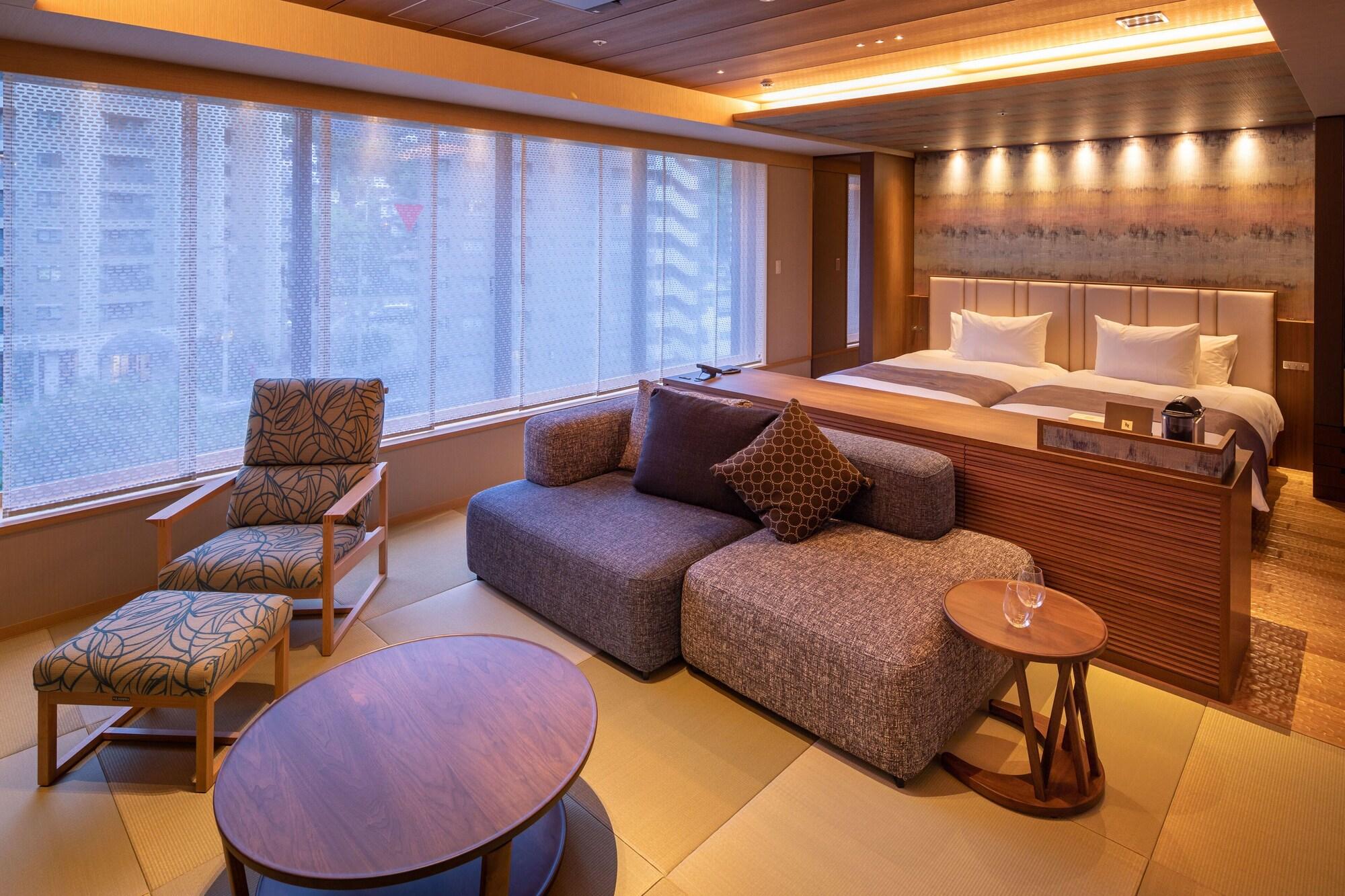 Hotel Wakamizu Такарадзука Экстерьер фото