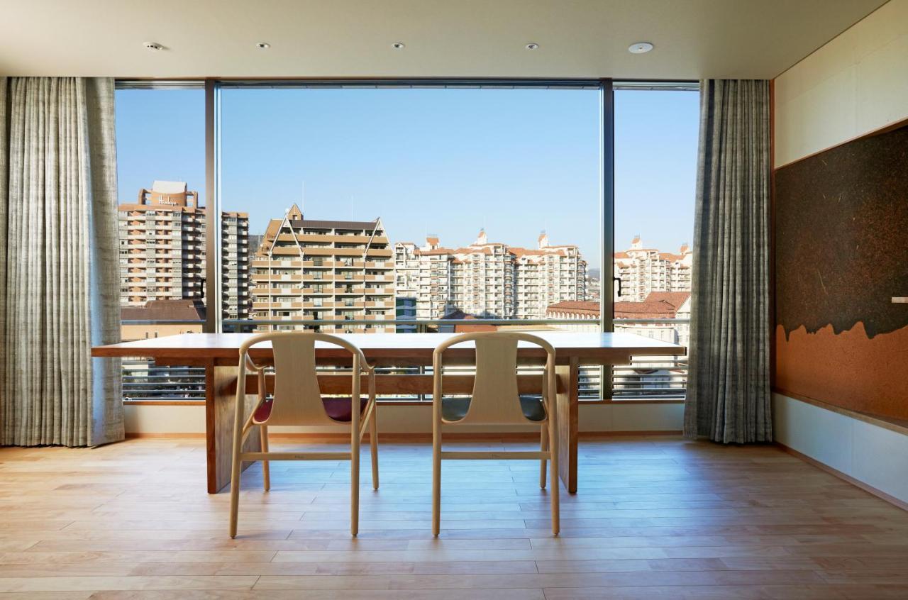 Hotel Wakamizu Такарадзука Экстерьер фото